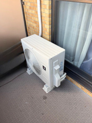 sharpエアコン室外機1211