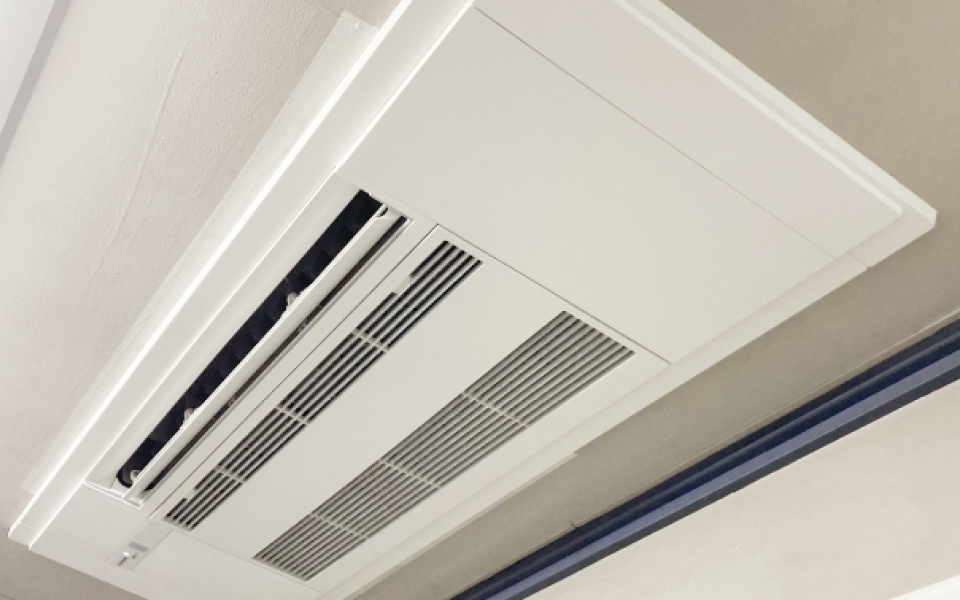 ハウジングエアコン