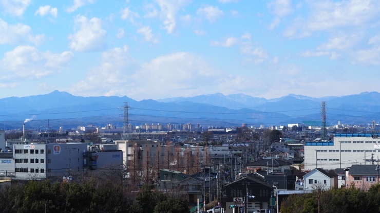 武蔵村山市山並みと市街地の眺望