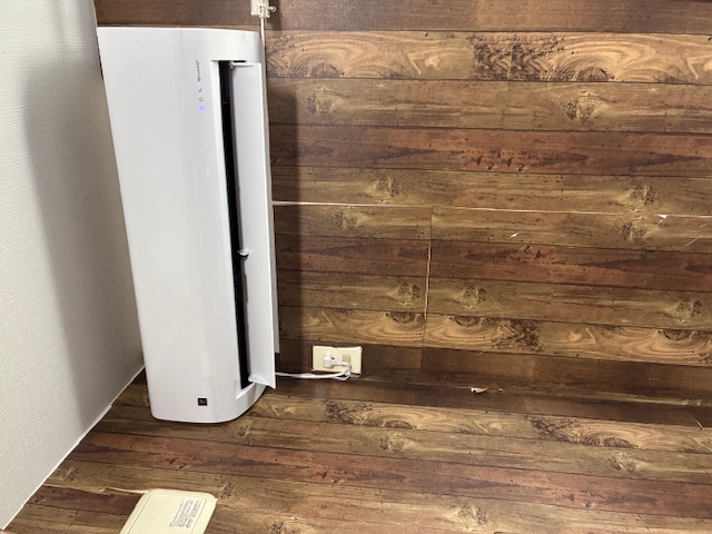 突き出し金具設置