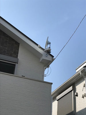 横須賀市久里浜にてテレビアンテナ工事