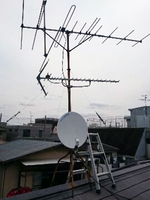 中野区上高田にてテレビアンテナ工事
