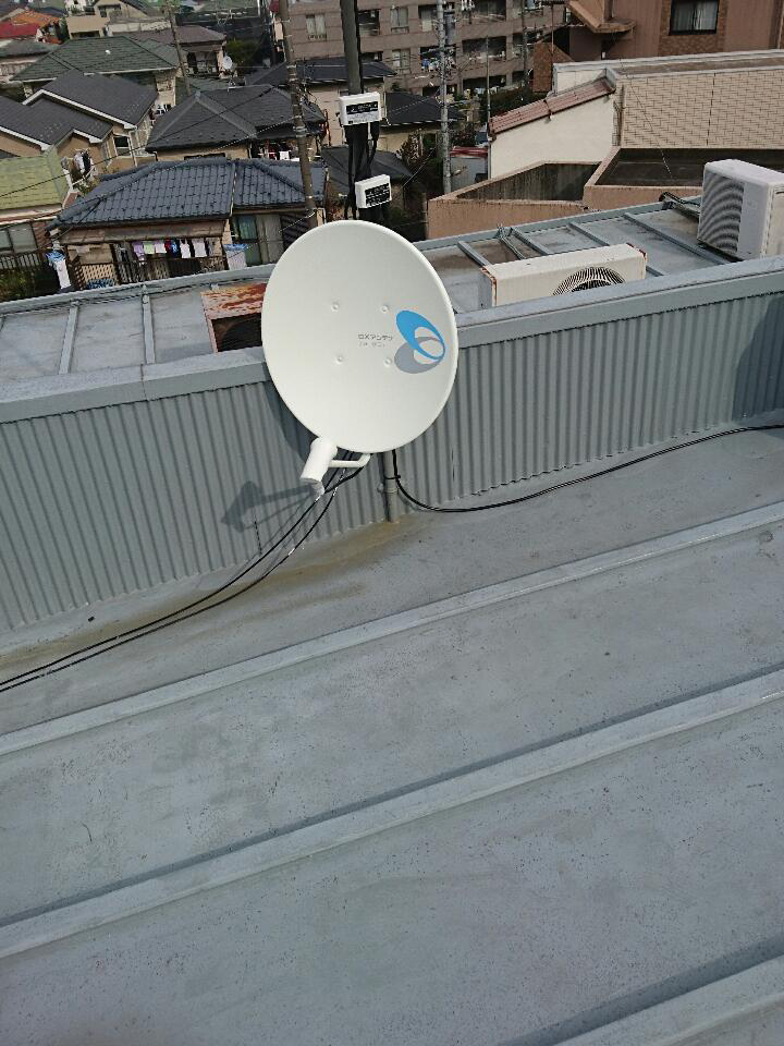 練馬区羽沢にてテレビアンテナ工事