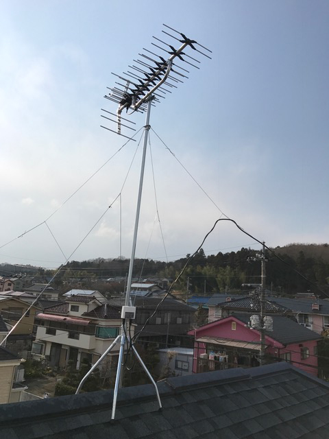 青梅市今井にてテレビアンテナ工事