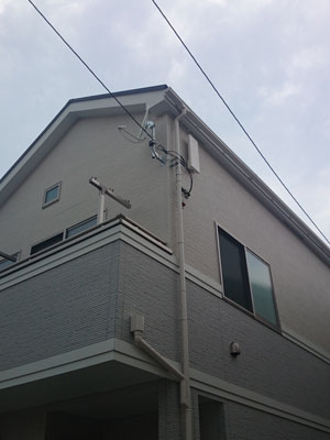 国分寺市東元町にてテレビアンテナ工事
